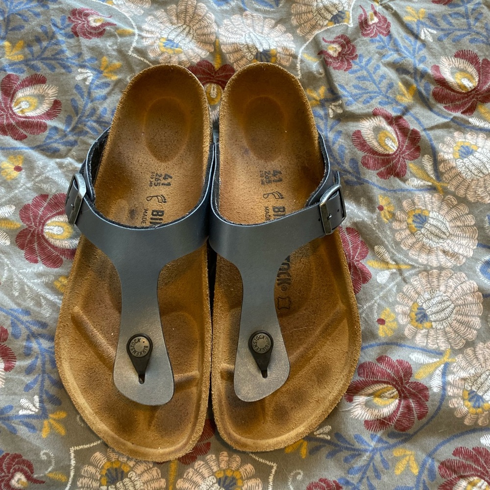 Birkenstock Gizeh sandals